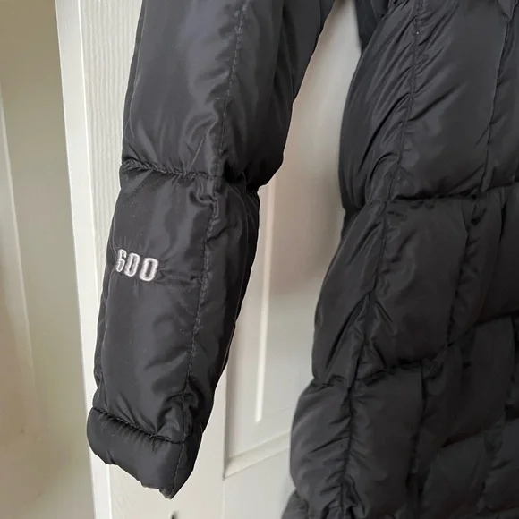The North Face down coat. Size M. Very good condition. - Picture 3 of 7